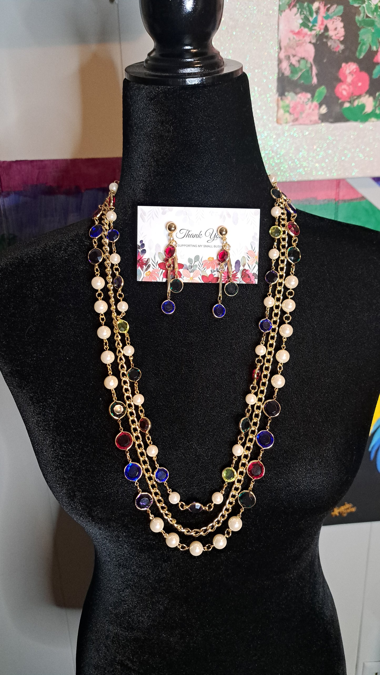 Vtg Unsigned Deadstock New in Box Gold Tone Multicolored Faux Pearl & Glass Beaded Necklace with Matching Post Back Earrings