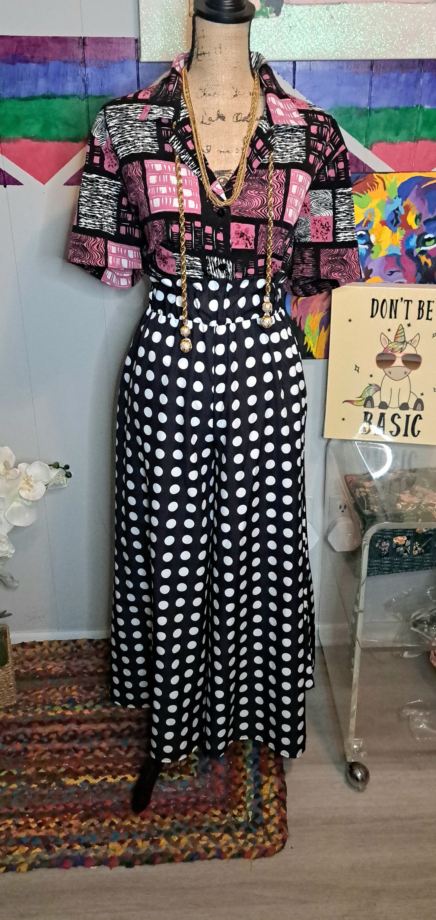BUNDLE DEAL🚨 Vtg Pink Multicolored Button Down Top SZ 2X (ptp 26in) & NWOT Blk/Wht Polka Dot Wide Legs Paperbag Ankle Pants with Belt Loops SZ 3XL Waist 18-25in*** SET BEST FITS 1X/2X