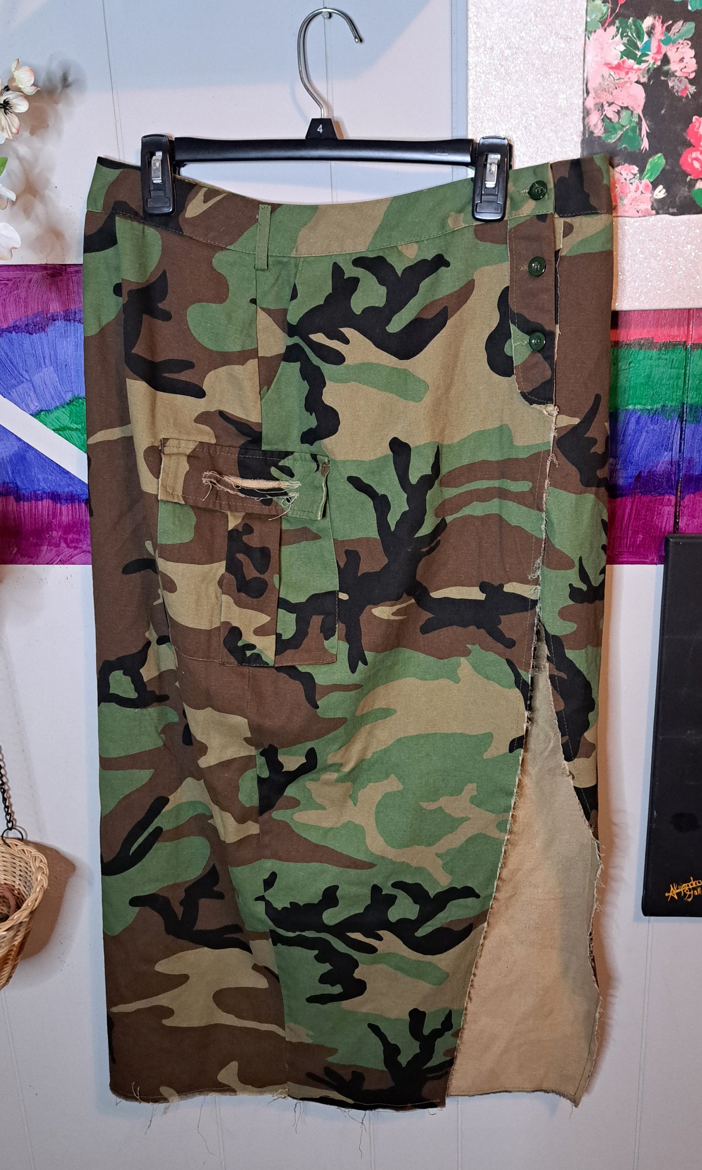 NWT Camo High Slit Maxi Skirt with Cargo Pockets (Best Fits L/XL) Waist 36in Total