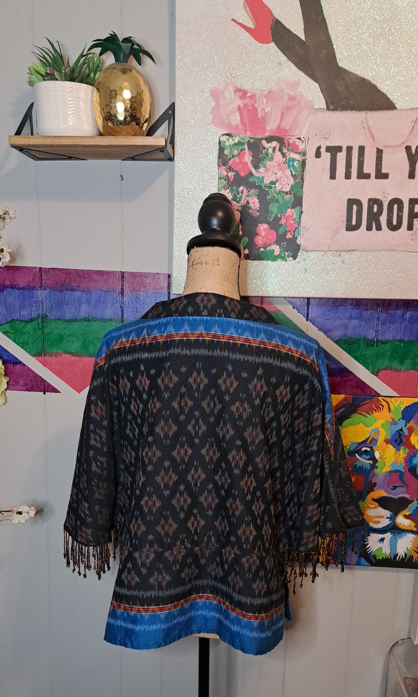 Vtg Poncho Style Fringe Top No Size Fits S/M (Ptp 21in)