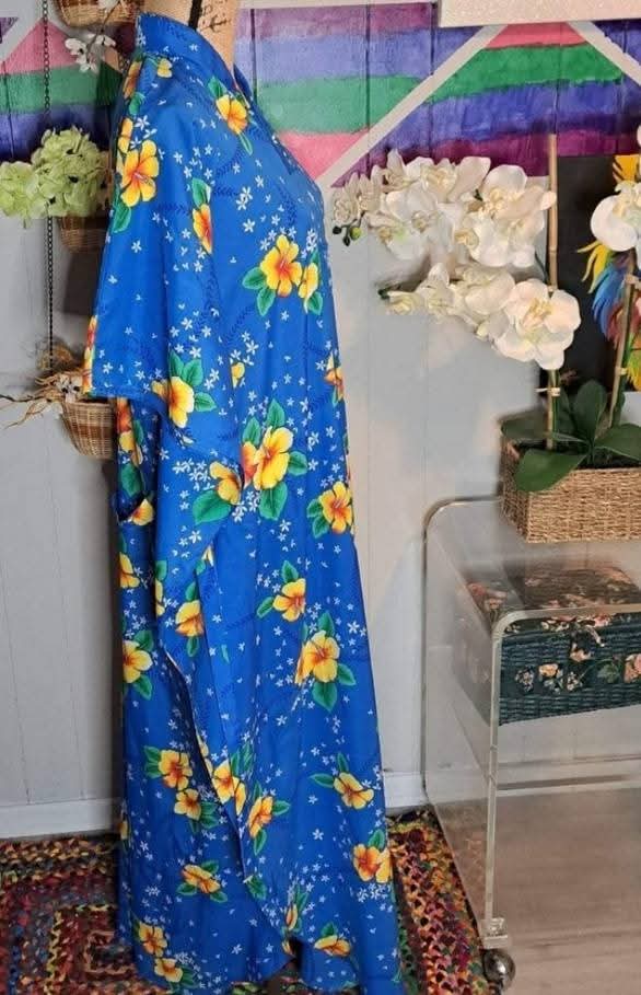 Vtg 60s/70s Hawaiian Kaftan Dress with Matching Belt one Size (S-2X)