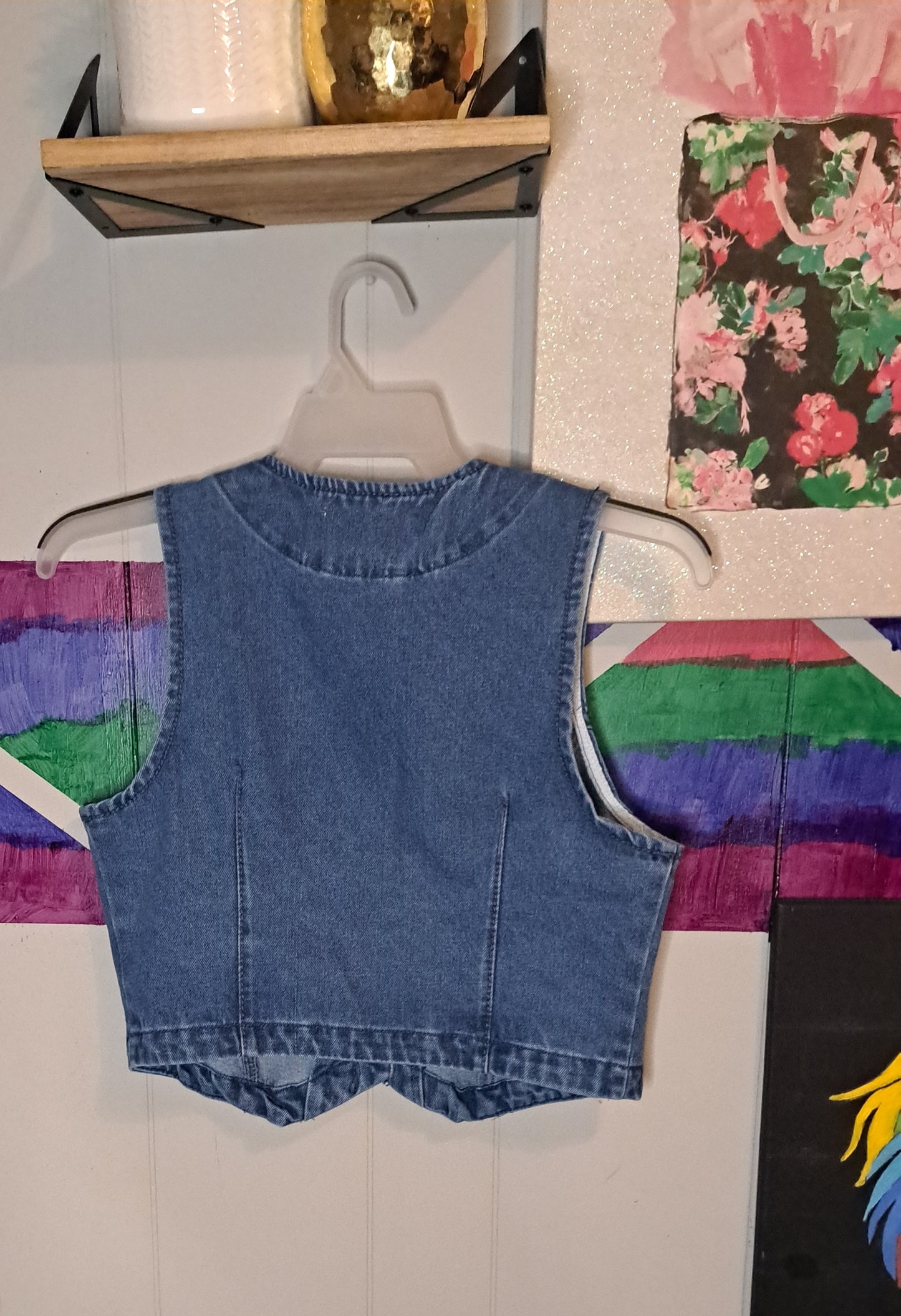 Gogo Denim Vest SZ Medium (ptp 19in)