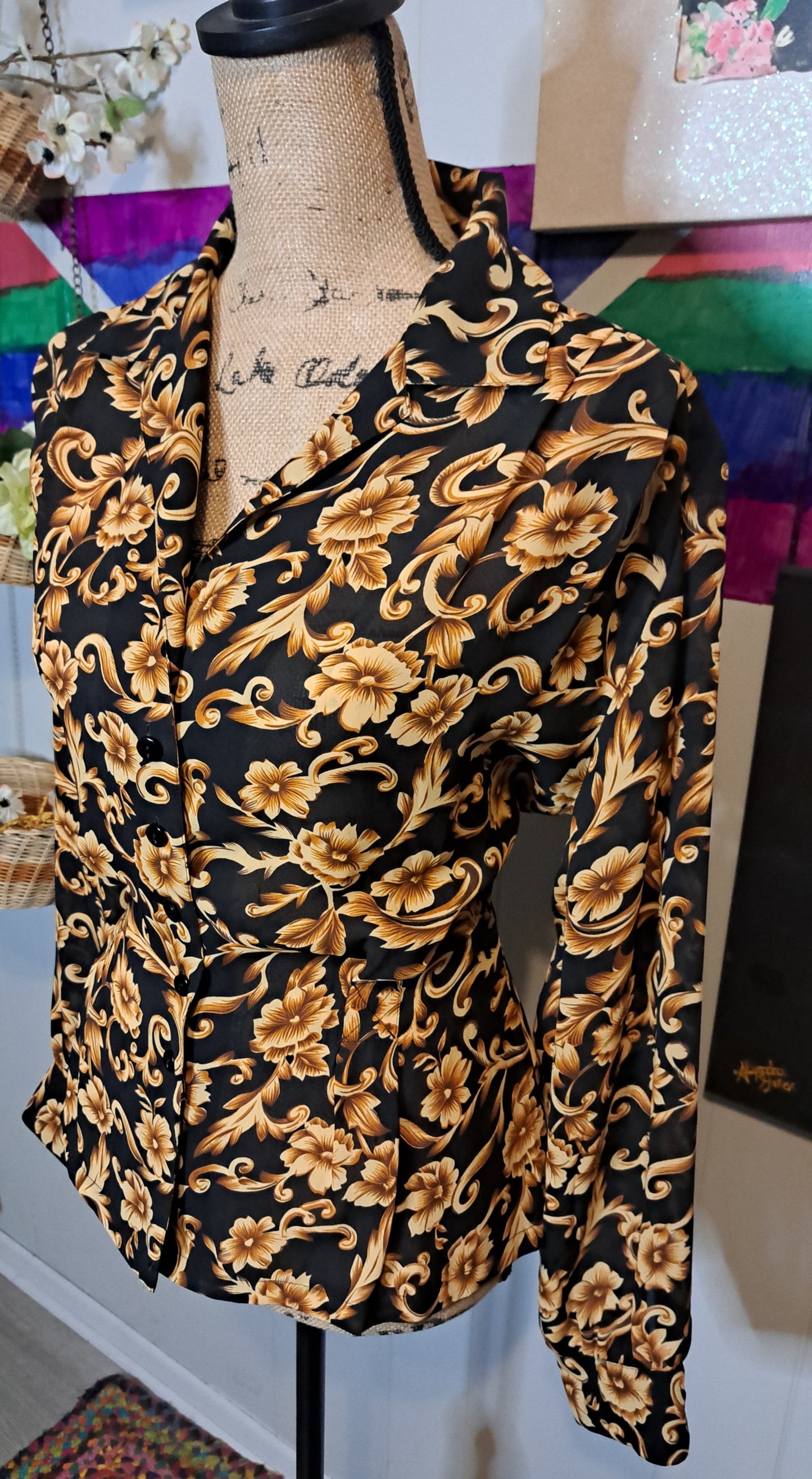 Vtg Gold/Blk Semisheer Cinched Waist Baroque Print Top SZ 10 (Fits up to a 12/14) Ptp 24in Waist 17in