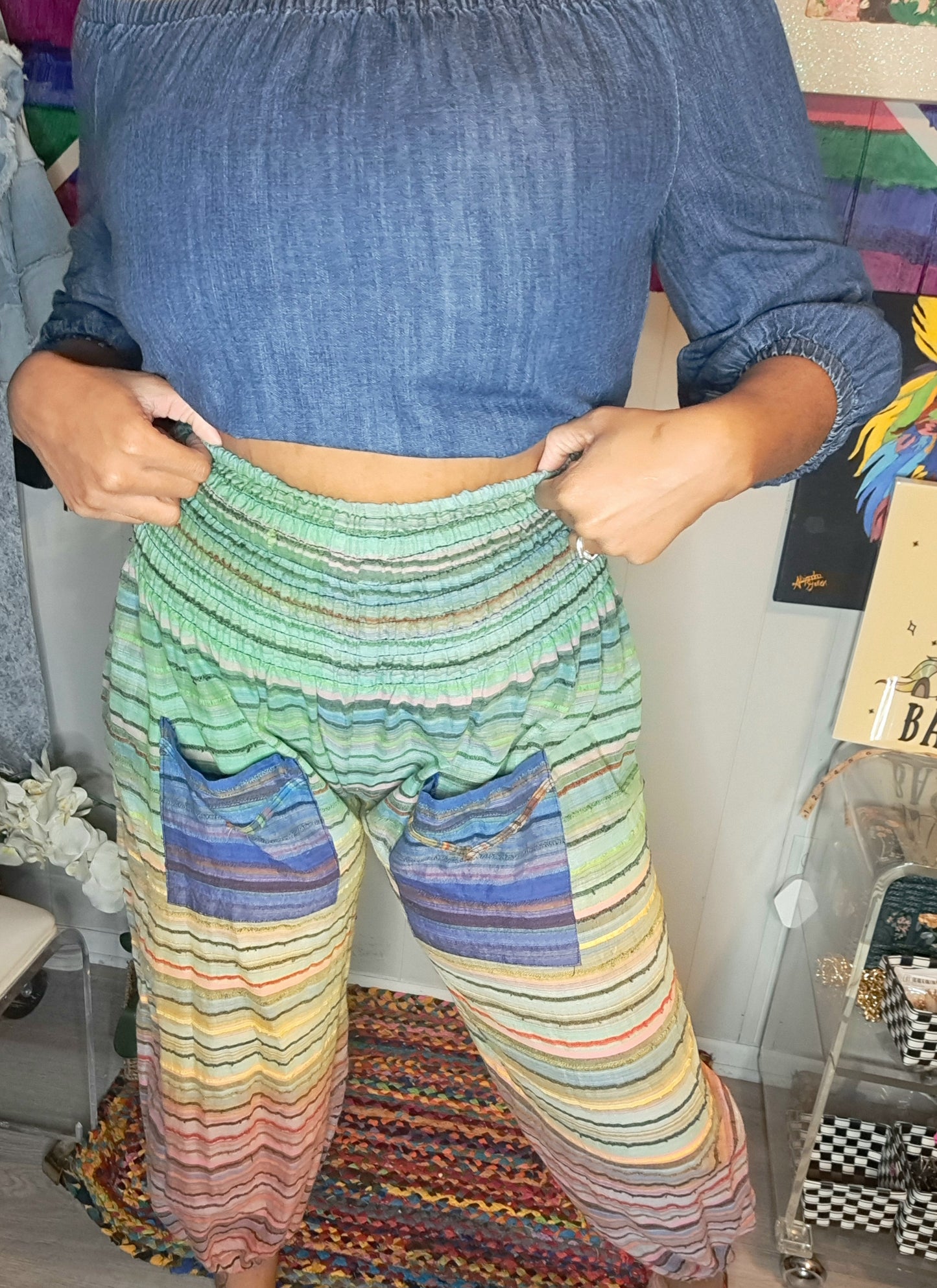 BUNDLE DEAL🚨 Vtg Multicolored 100% Cotton Harem Pants with Pockets (FREE SIZE) Fits Small-Large Waist 14-18in Hip 25in & Universal Threads Denim Off Shoulder Top SZ Medium (ptp 22in)