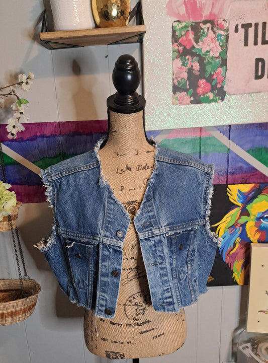 Vtg Upcycled Distressed Denim Cropped Vest (Best Fits Large)