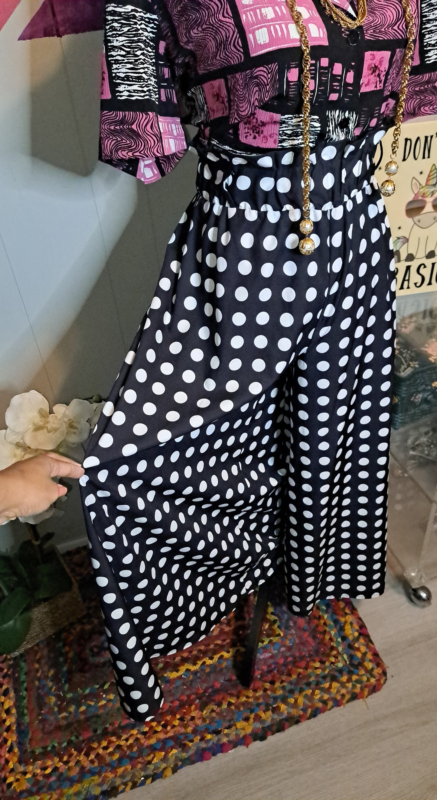 BUNDLE DEAL🚨 Vtg Pink Multicolored Button Down Top SZ 2X (ptp 26in) & NWOT Blk/Wht Polka Dot Wide Legs Paperbag Ankle Pants with Belt Loops SZ 3XL Waist 18-25in*** SET BEST FITS 1X/2X