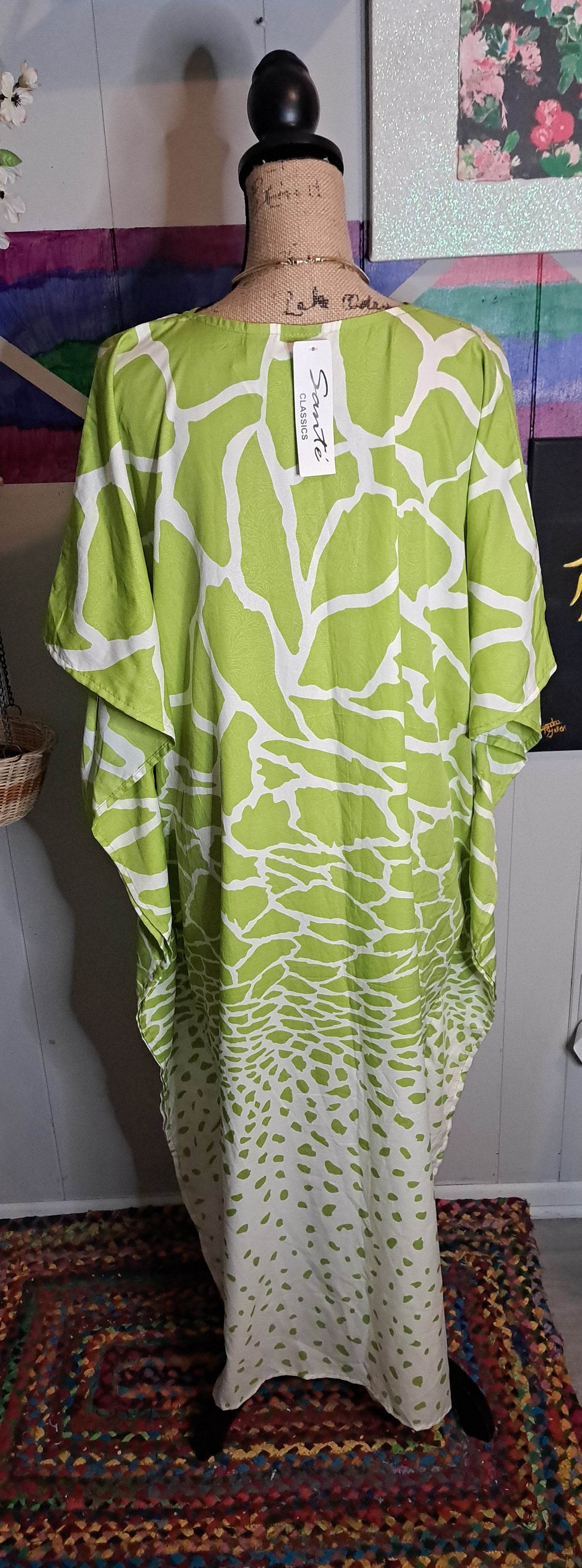 NWT Sante Green/Wht Kaftan One Size ***Small spot on back left (Possibly removable) see last pic***