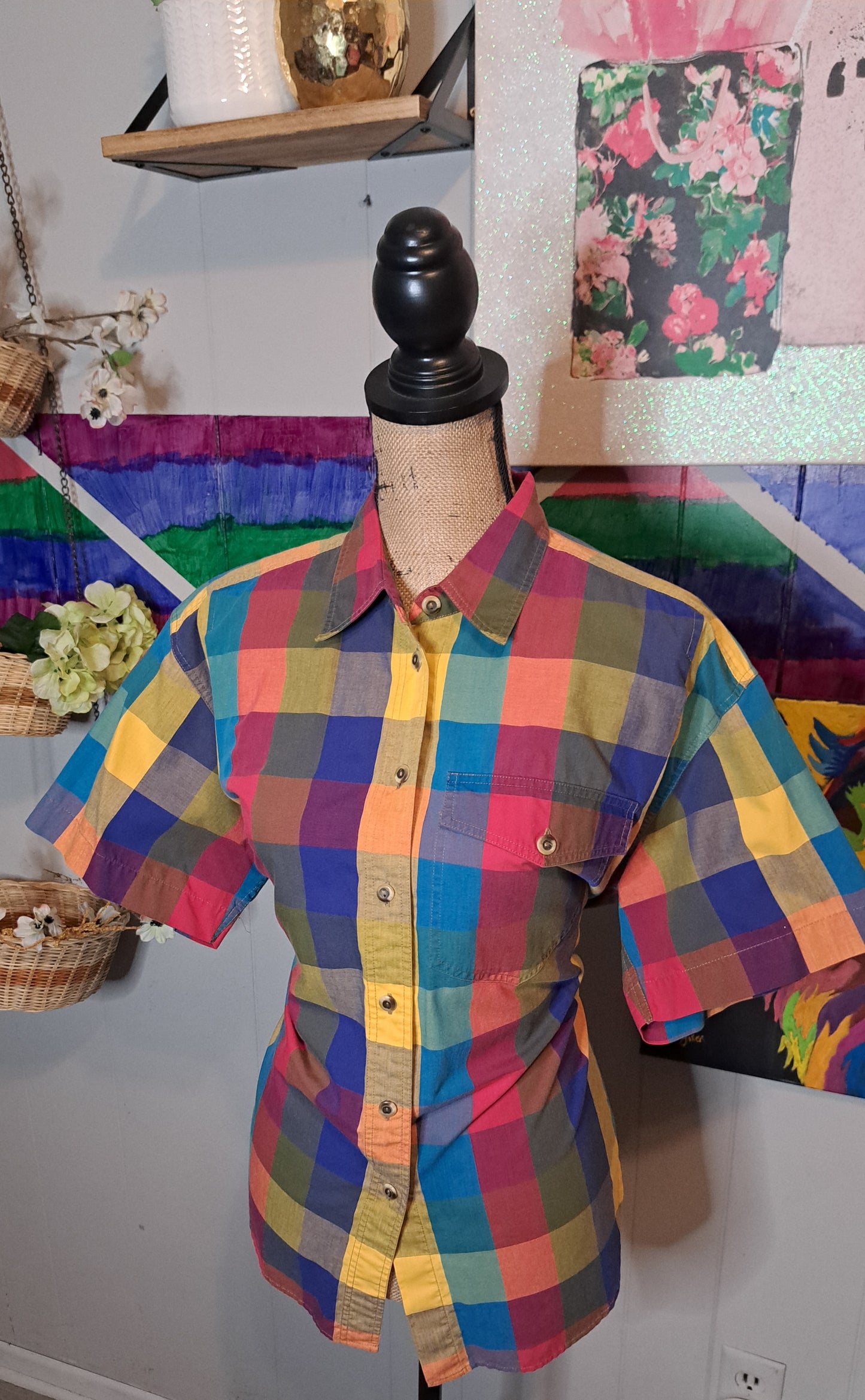 Vtg LizSport by Liz Claiborne Gingham Print Button Down Top SZ Medium (Ptp 22in)