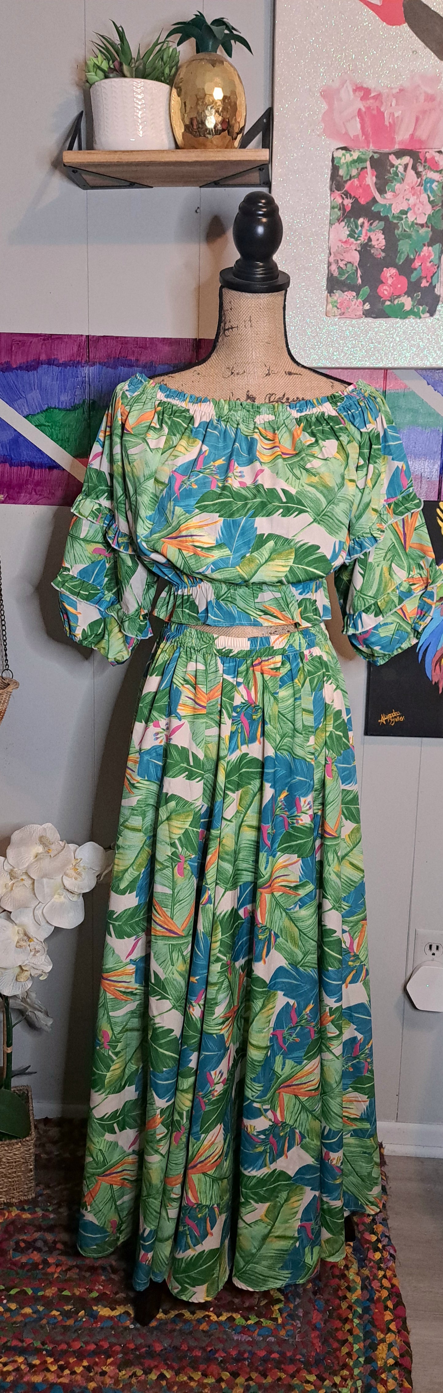 NWT Rachel Zoe New York Tropical 2PC Crop Top & Maxi Skirt Set SZ Small (Fits up to a Large) Retail Price: $249