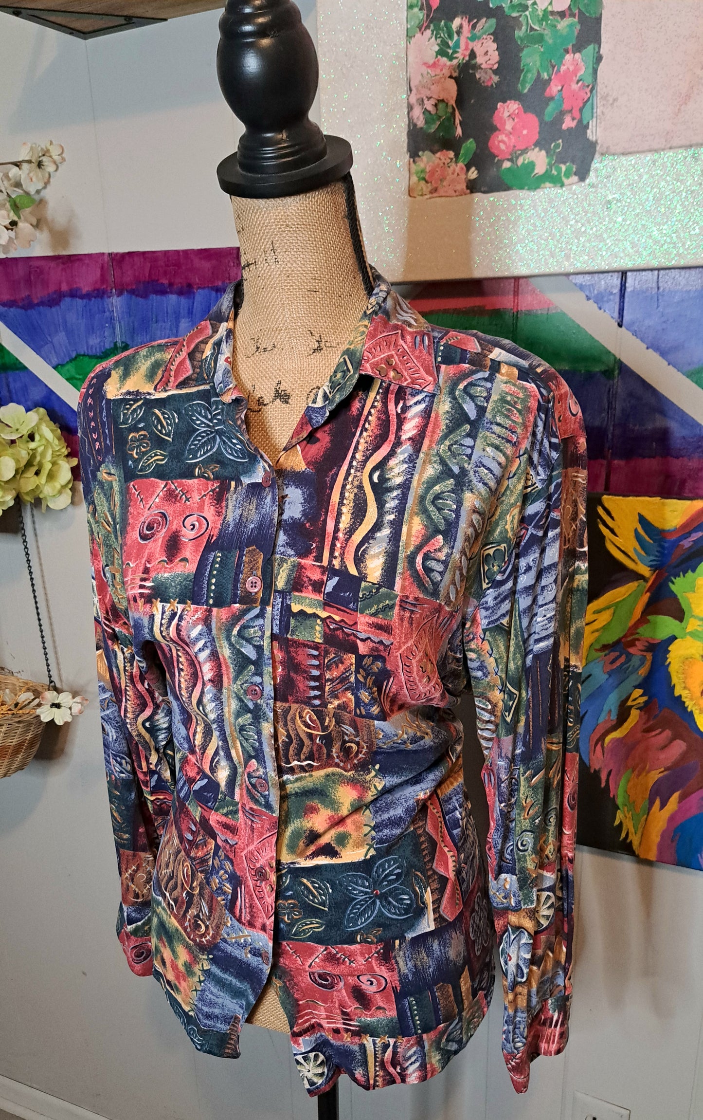 Vtg Multicolored Button Down Top SZ Small (Ptp 20in) Fits up to a Medium