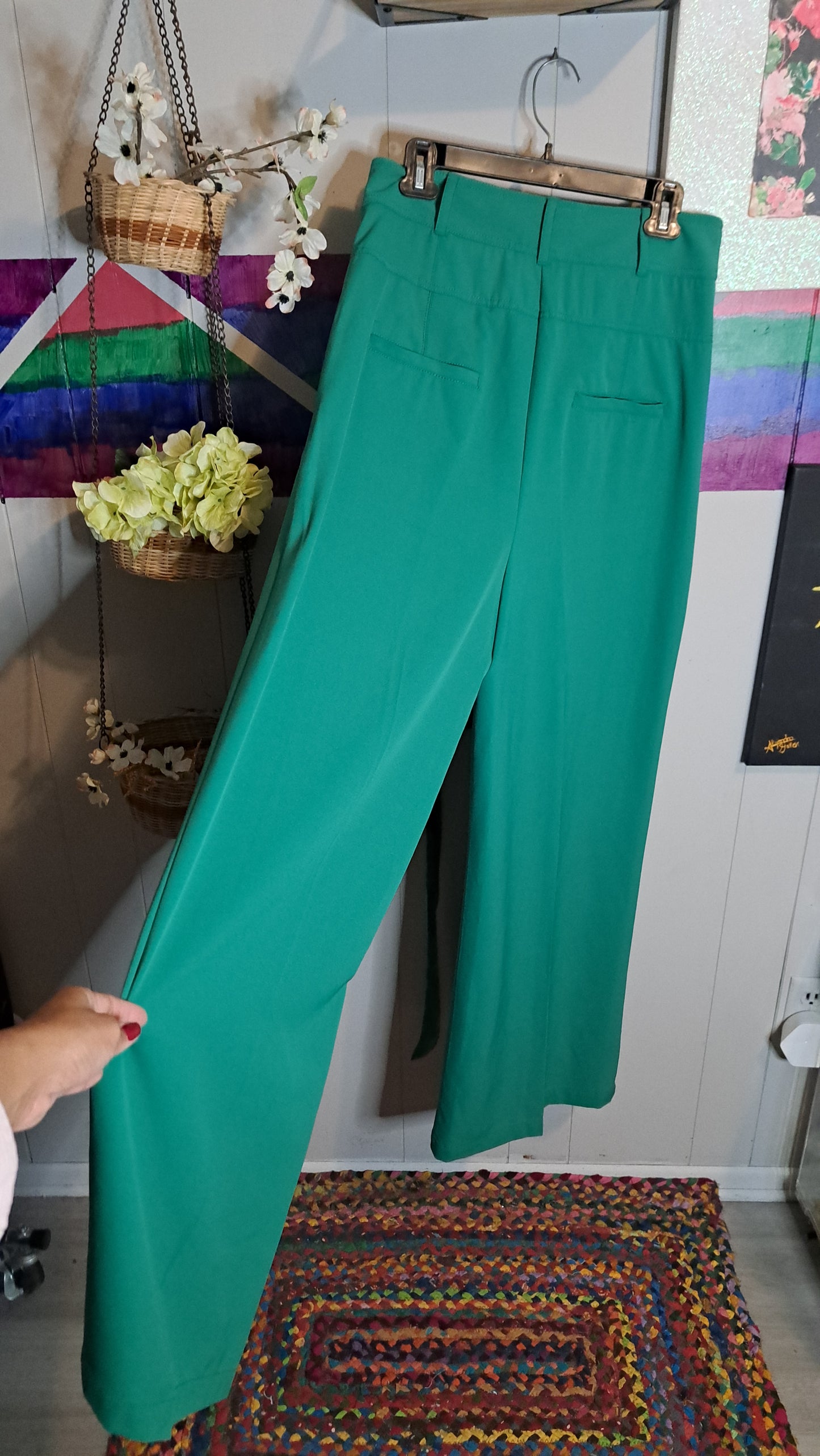 Gabrielle Union Green Highwaisted Pants with Pockets & Matching Belt SZ 10 (Fits up to a 12) Waist 16in