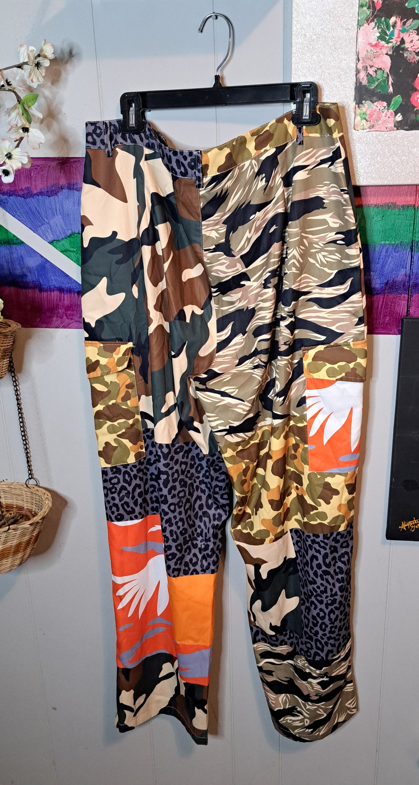 Boutique Patchwork Camo Print Cargo Pants SZ XL 14/16 (Waist 38in)