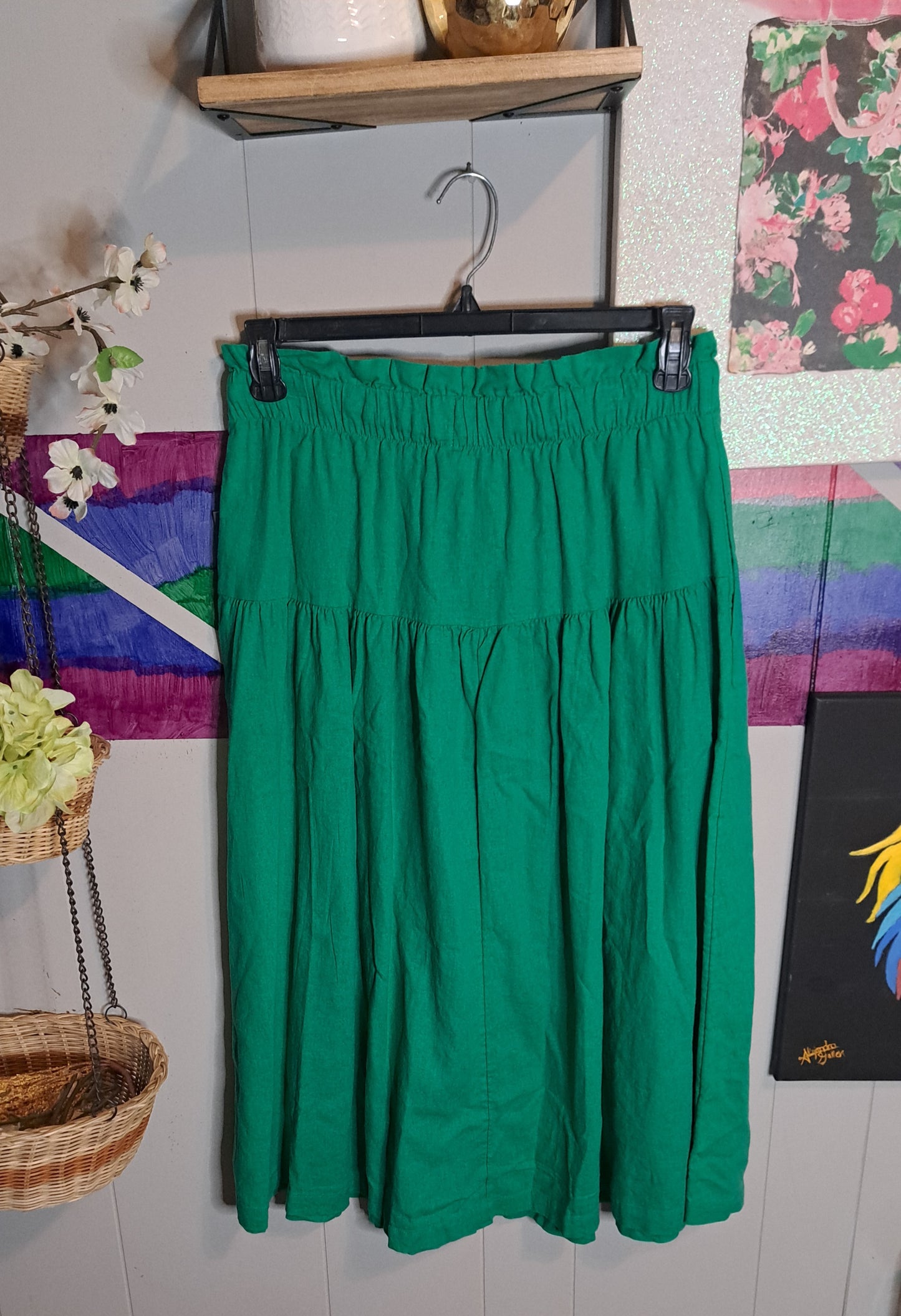 NWT Universal Threads Paperbag Waist Green Maxi Skirt with Pockets SZ Medium (Fits up to a Large)
