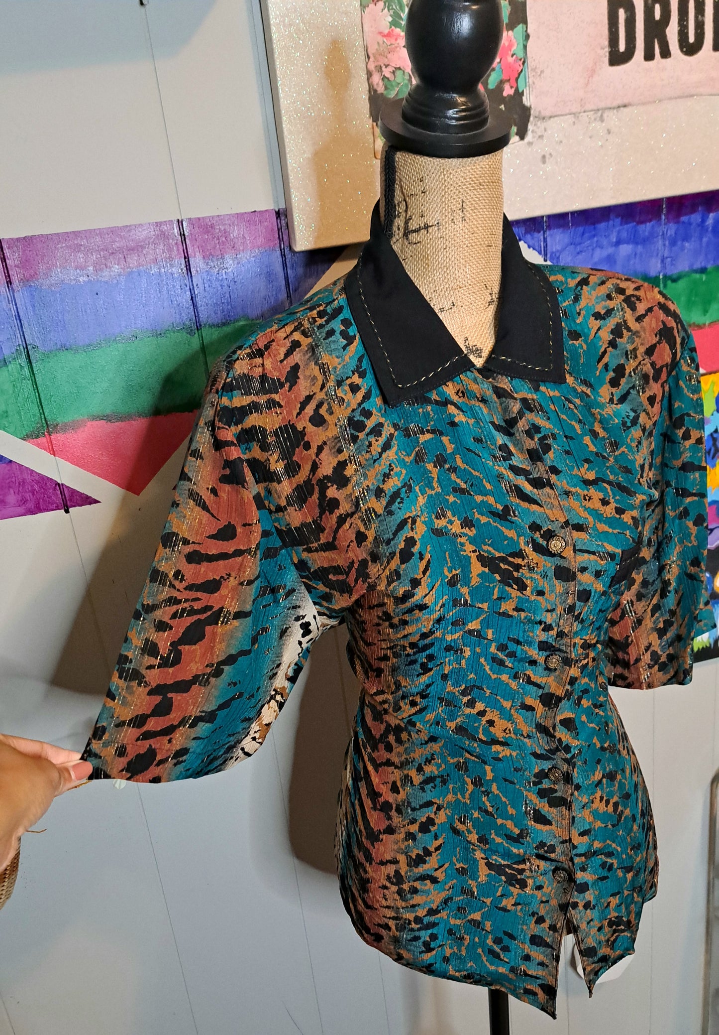 Vtg Carol Little Animal Print Metallic Button Down Shirt No Size (Ptp 24in)