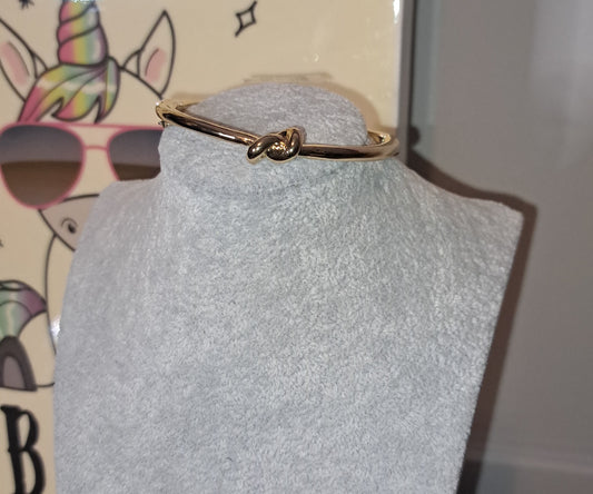 Nwt Chicos Knot Twist Gold Tone Bangle (2 Available)