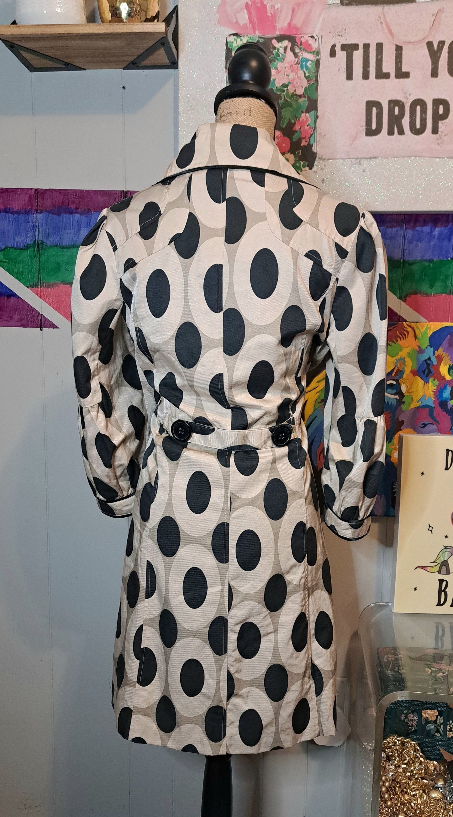 C.C. Couture Beige & Black Polka Dot Double Breasted Coat with Pockets SZ Large (Best Fits Medium) ptp 20in