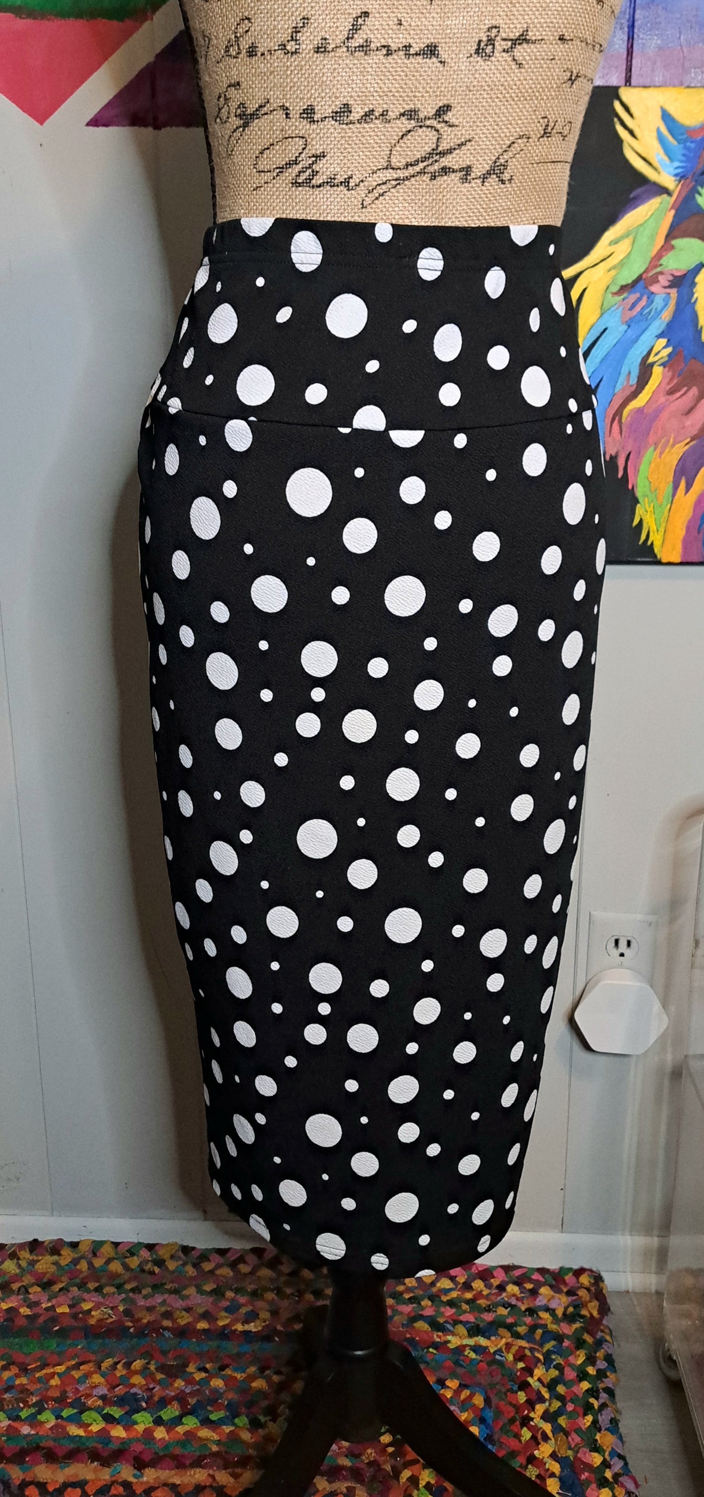 🚨Bundle Deal🚨 Carmen Marc Valvo Yllw/Blk Polka Dot Sweater SZ Large (With Stretch) & Nwot Shein Blk/Wht Polka Dot Bodycon Skirt SZ 0XL (with stretch)