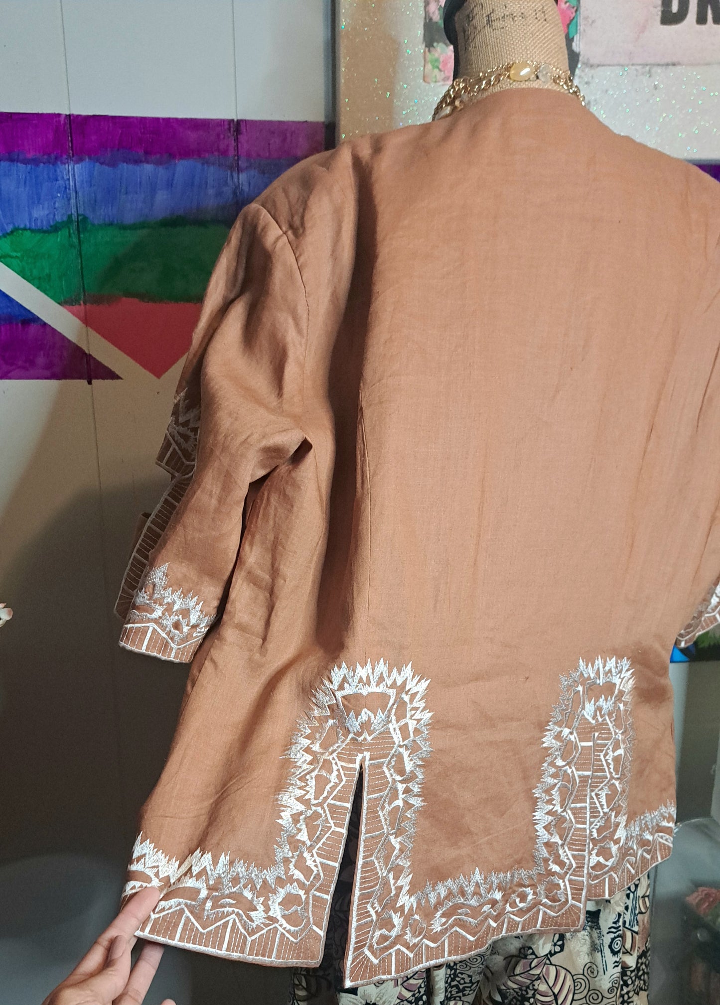 🚨Bundle Deal🚨 Nwt Elizeh Paris Linen Embroidered Cutout Sleeve Blazer SZ 20 (Best Fits 16/18) & Vtg Shorts with Pockets SZ 18 with Elastic Waist 17-21in