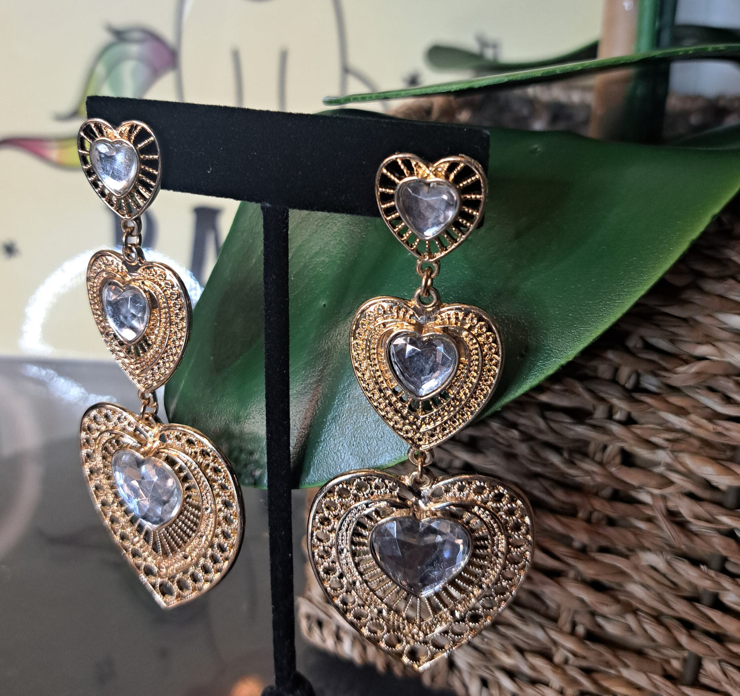 Vtg Gold Tone Clear Rhinestone Heart Drop Earrings Post Back