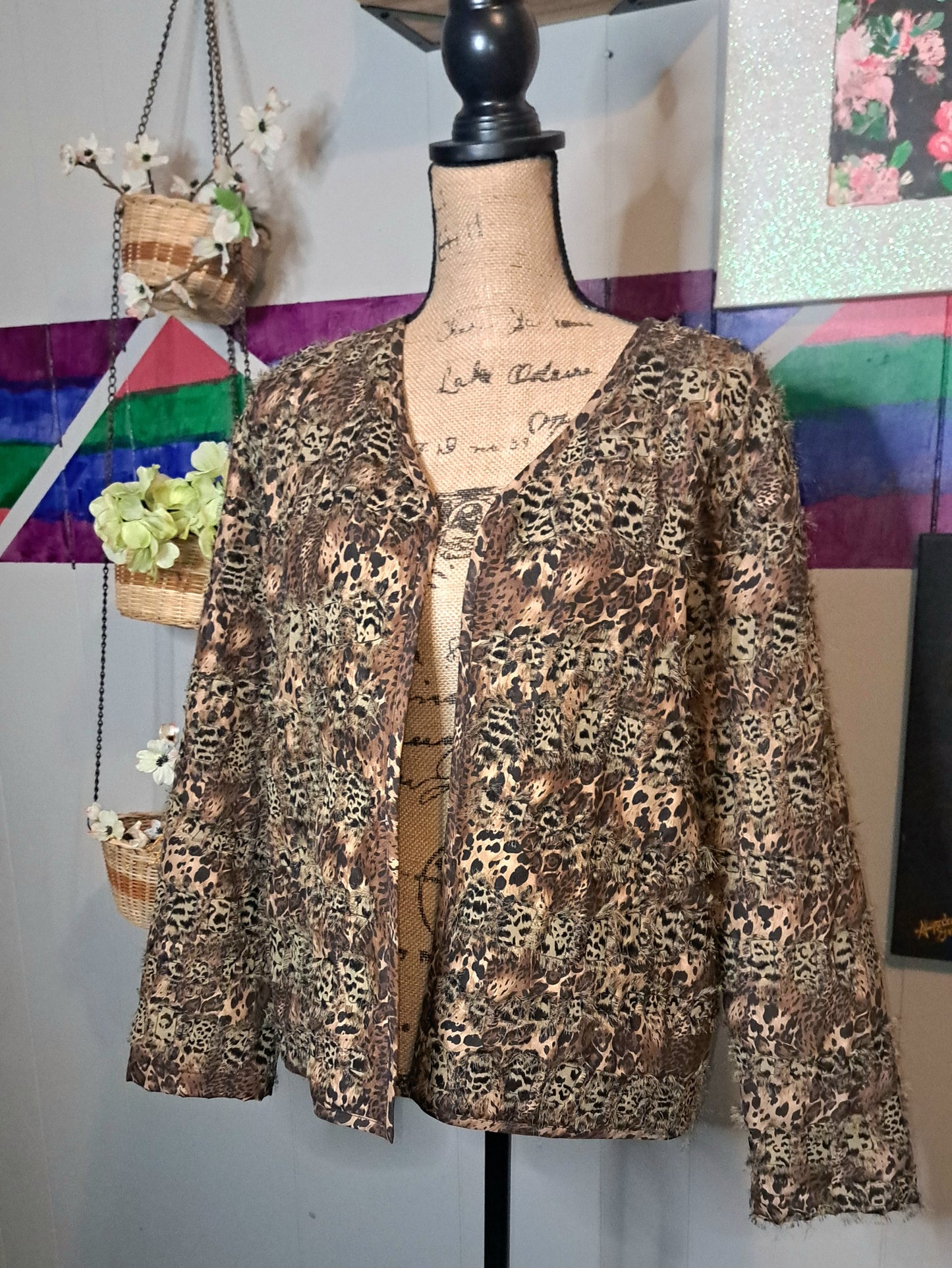 Chico's 100% Silk Animal Print Fuzzy Lightweight Jacket SZ 2 (Fits SZ Large 12/14)