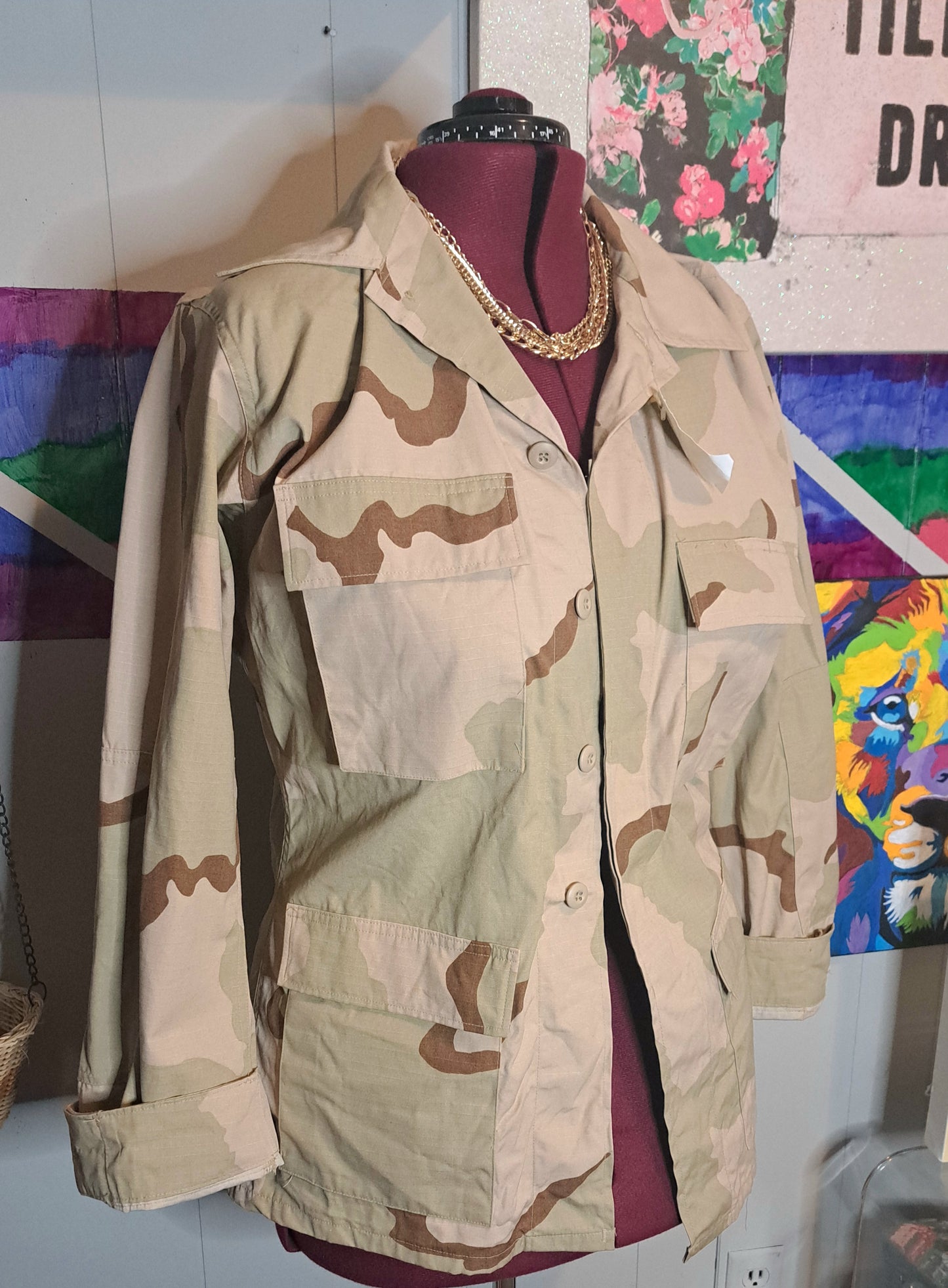 Nwt Authentic Desert Camo Jacket SZ Medium Long (Fits up to an X-Large) ptp 24in