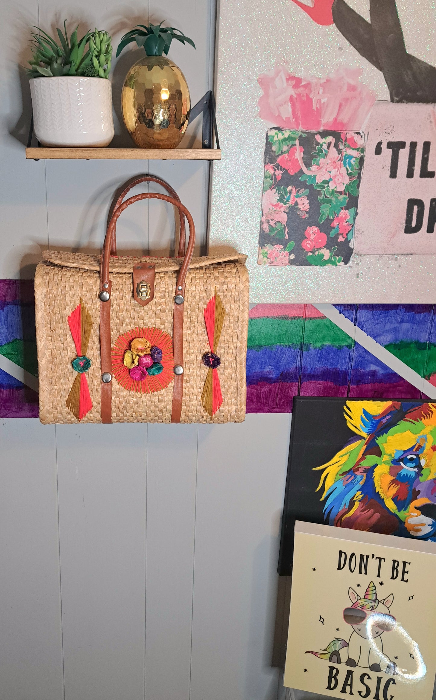 Vtg 70s Handmade Multicolored Straw Wicker Tote Bag with Leather Straps and Metal Latch Closure