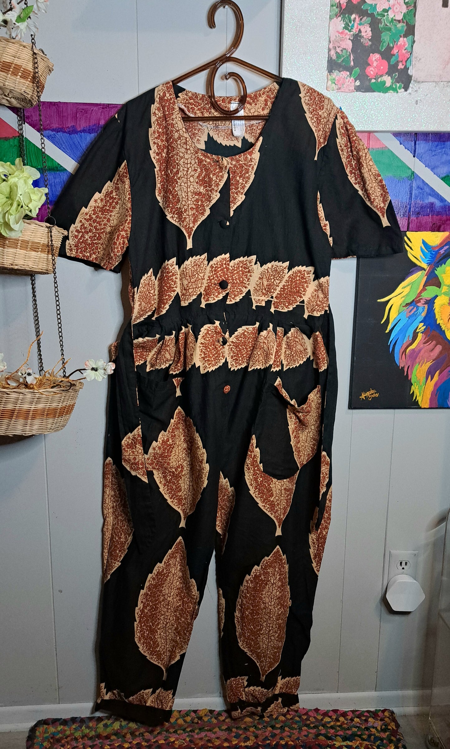 Vtg 100% Cotton Blk/Brown Leaf Print Jumpsuit with Pockets SZ XL (Best fits 12/14)