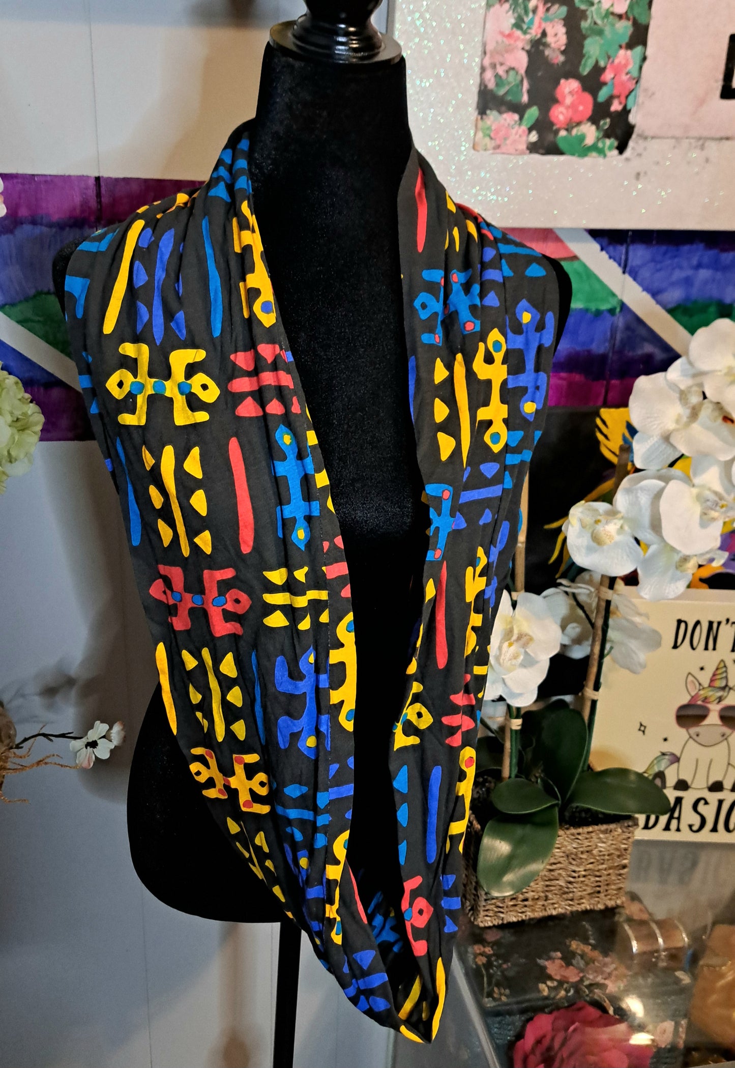 Vtg Blk/Multicolored Infiniti Tribal Print Scarf (One Size)